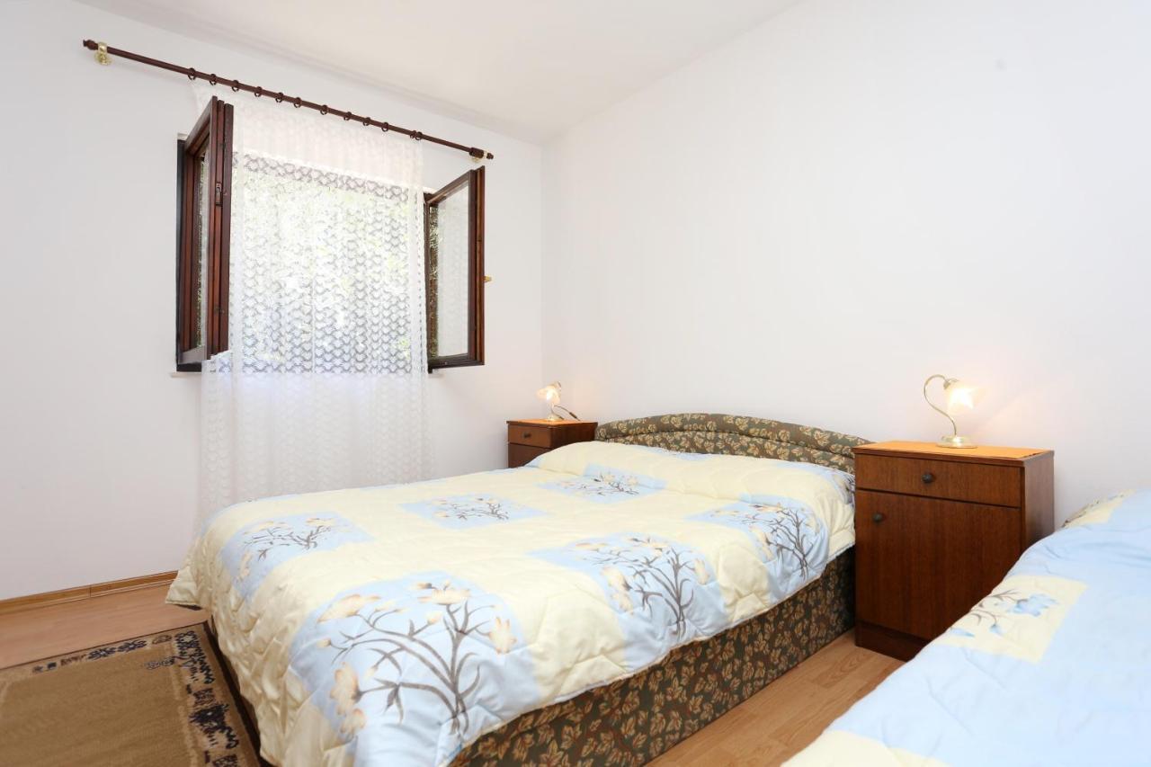 Family Friendly Seaside Apartments Razanj, Rogoznica - 10373 Eksteriør bilde