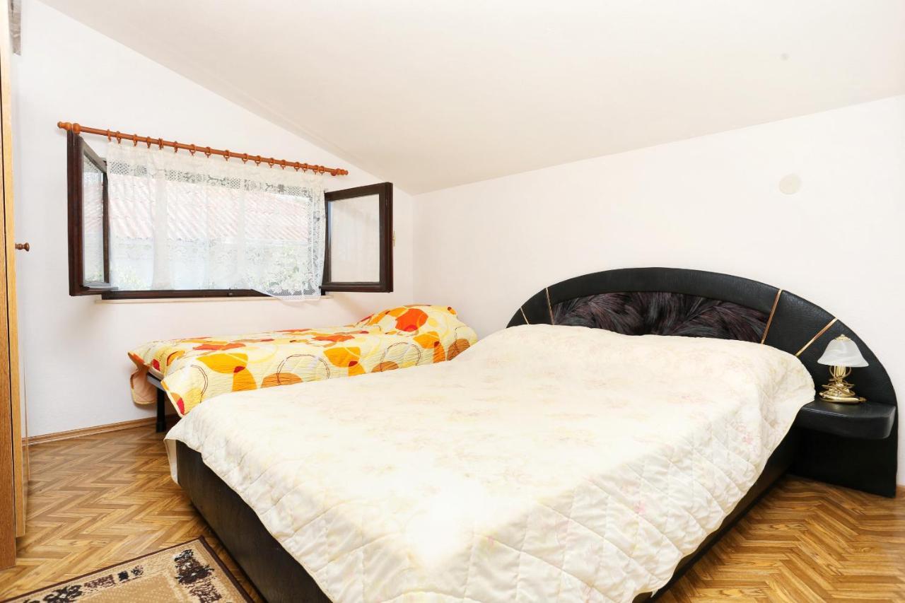 Family Friendly Seaside Apartments Razanj, Rogoznica - 10373 Eksteriør bilde