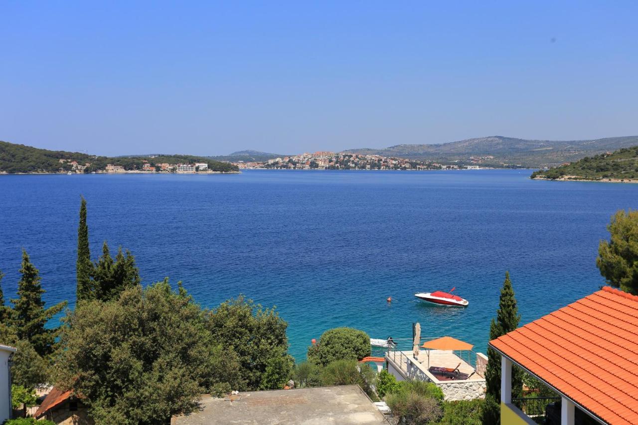Family Friendly Seaside Apartments Razanj, Rogoznica - 10373 Eksteriør bilde