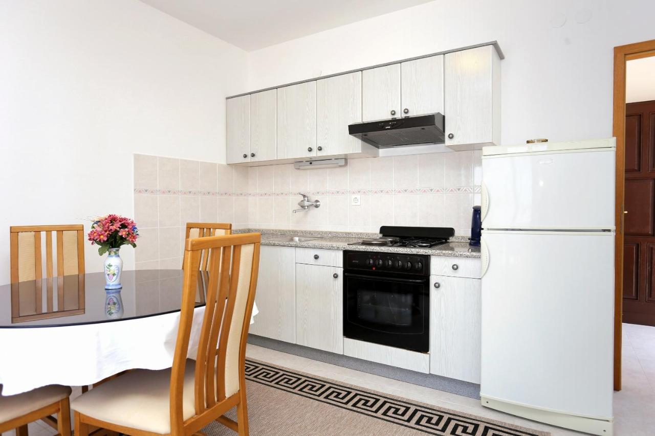 Family Friendly Seaside Apartments Razanj, Rogoznica - 10373 Eksteriør bilde