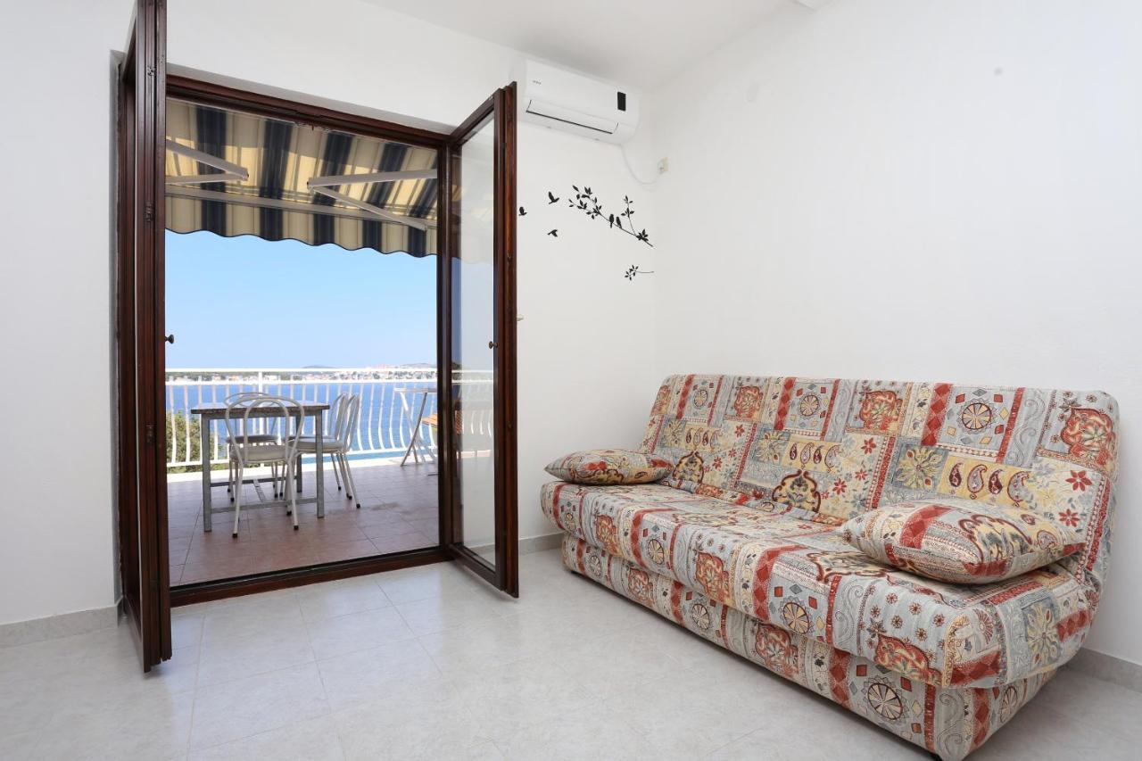 Family Friendly Seaside Apartments Razanj, Rogoznica - 10373 Eksteriør bilde