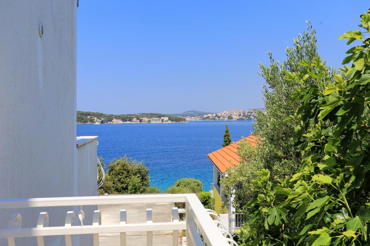 Family Friendly Seaside Apartments Razanj, Rogoznica - 10373 Eksteriør bilde