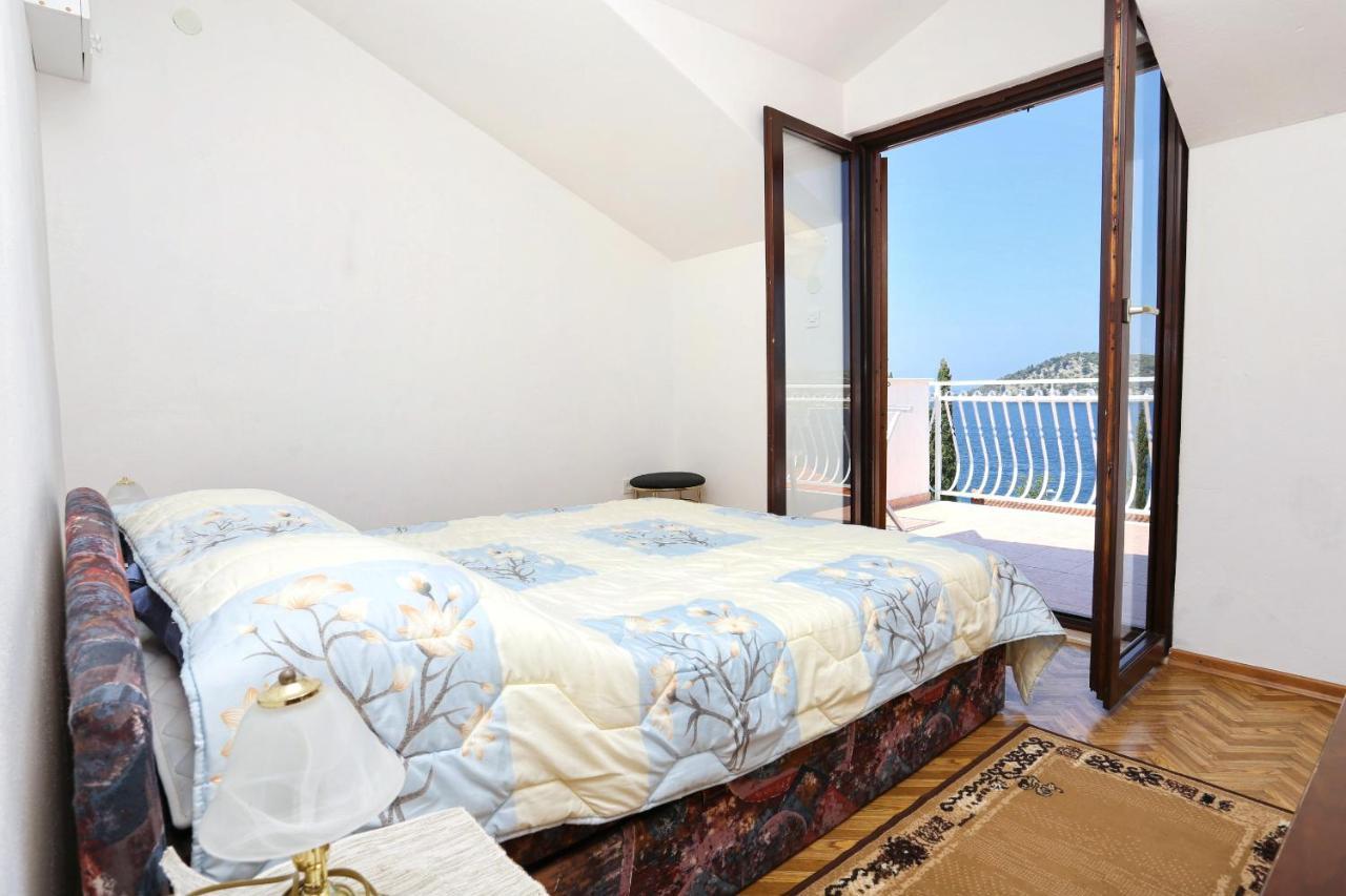 Family Friendly Seaside Apartments Razanj, Rogoznica - 10373 Eksteriør bilde